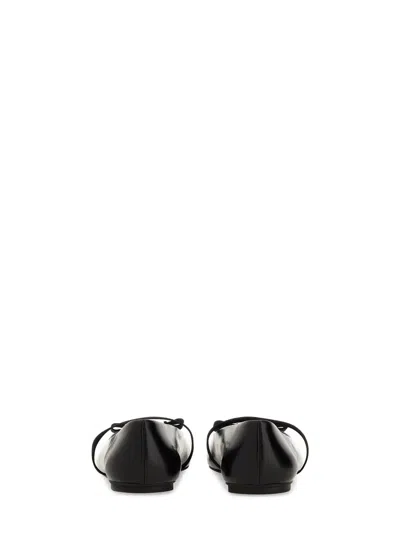 Ferragamo New Vara Plate Ballet Flat Shoes In Black