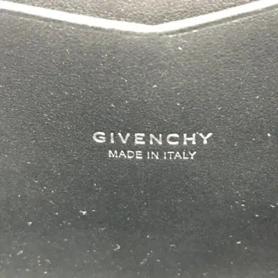 Pre-owned Givenchy Shoulder Bag ()