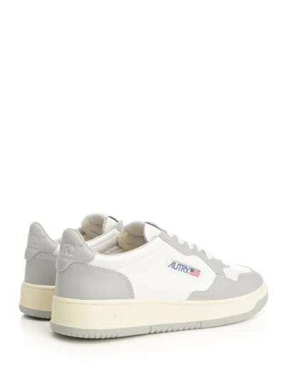 Autry Medalist Bicolor Sneakers In Neutral
