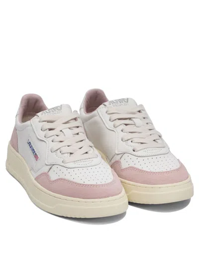 Autry Medalist Low Goat Suede Wht Powder Sneakers In Multi
