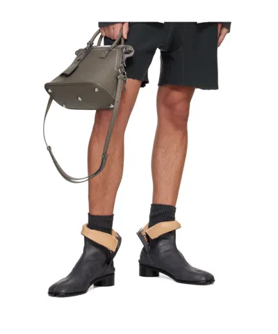 Maison Margiela Black Tabi Ankle Boots In T8013 Black