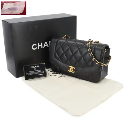 Pre-owned Chanel Black Leather Shoulder Bag ()