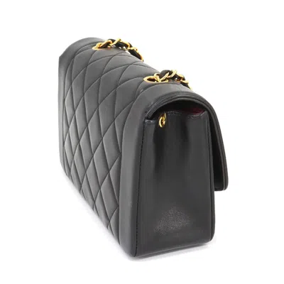 Pre-owned Chanel Black Leather Shoulder Bag ()