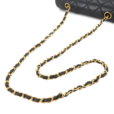 Pre-owned Chanel Black Leather Shoulder Bag ()