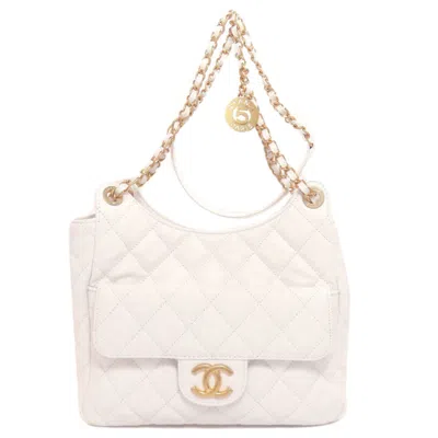 Pre-owned Chanel White Leather Shoulder Bag ()
