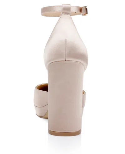 Jewel Badgley Mischka Women's Stephanie Closed Toe Platform Pumps