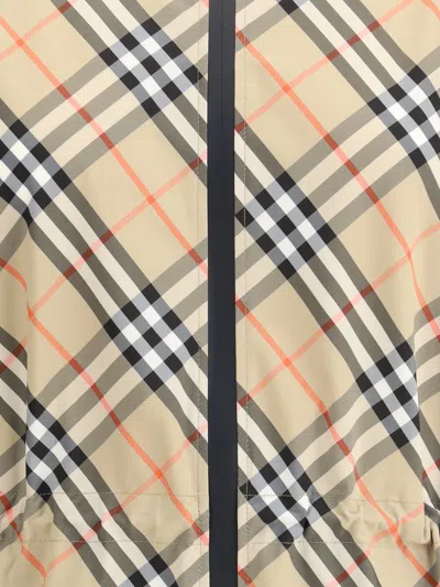 Burberry Archivio Check Hooded Jacket In Neutral