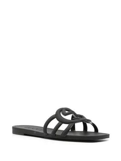 Gucci Interlocking G Rubber Flat In Black