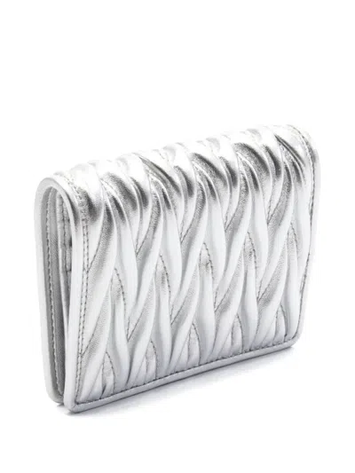 Pre-owned Miu Miu 2020s Matelassé Bi-fold Wallet