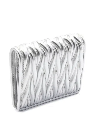 Pre-owned Miu Miu 2020s Matelasse Bi-fold Leather Wallet