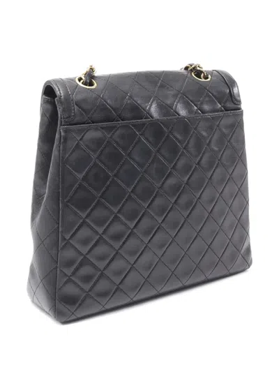 Pre-owned Chanel 2000 Matelassé Shoulder Bag