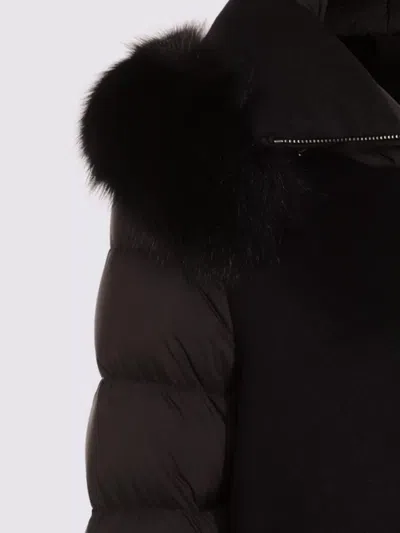Moorer Medium-length Fresia Down Jacket With Hood And Fur In Black