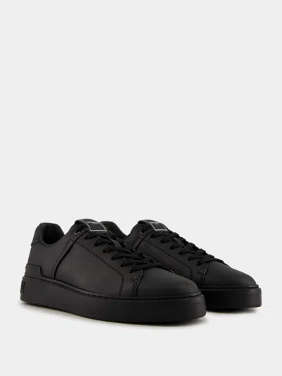 Balmain Court Round Toe Flat Sole Sneakers In Black