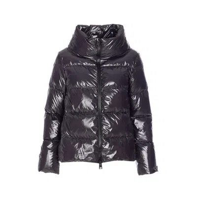 Herno Glossy Finish Puffer Jacket In Black