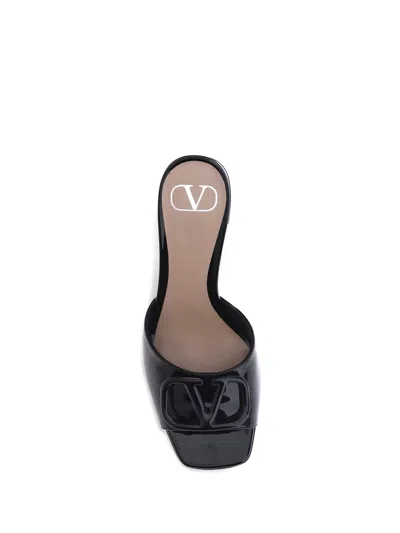 Valentino Garavani Vlogo Signature Slide Sandals In Black