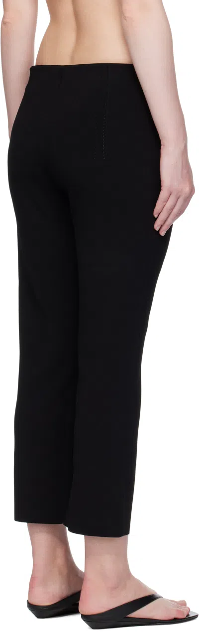 Amomento Black Knit Capri Leggings
