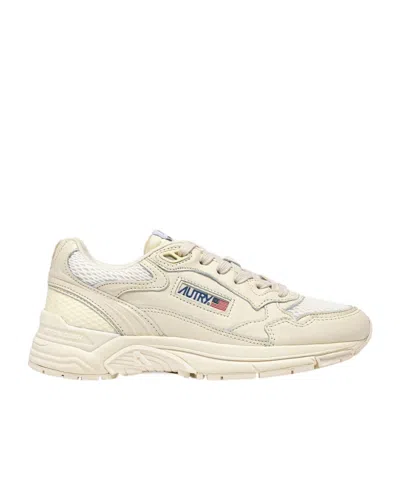 Autry Retro-inspired Sneakers With Chunky Sole And Metallic Accents In Multi