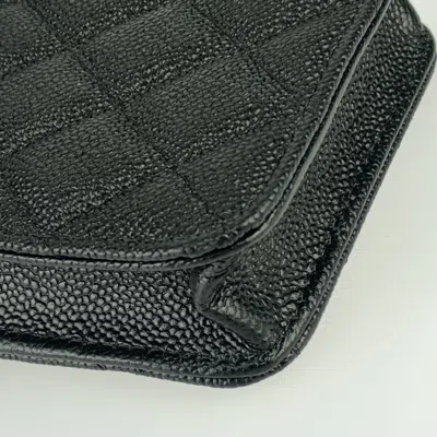 Pre-owned Chanel Black Grained Calfskin Pochette Shoulder Bag ()