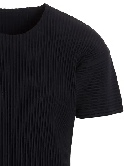 Issey Miyake Black Basics T-shirt