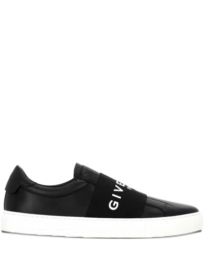 Givenchy Leather Sneakers In Black