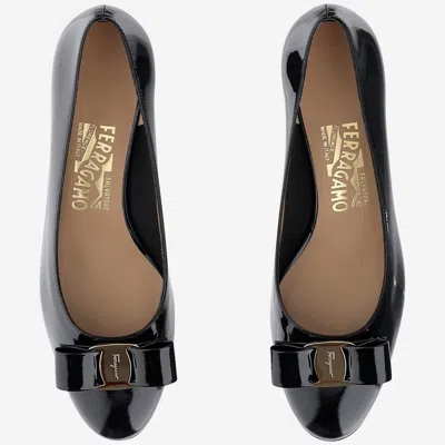 Ferragamo Vara Soft' Pumps In Black