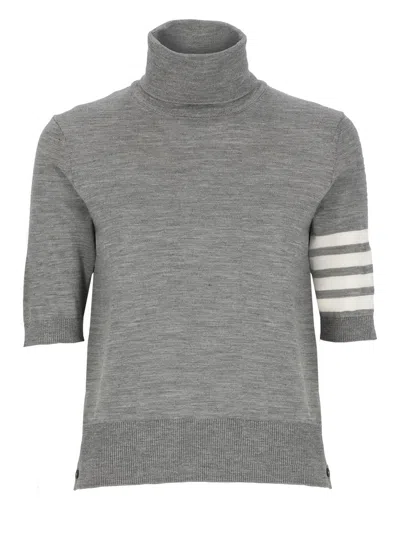 Thom Browne 4- Bar Virgin Wool Sweater In Grey