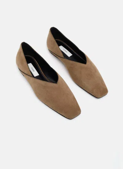 Totême Suede Everyday Ballet Flats In Neutral