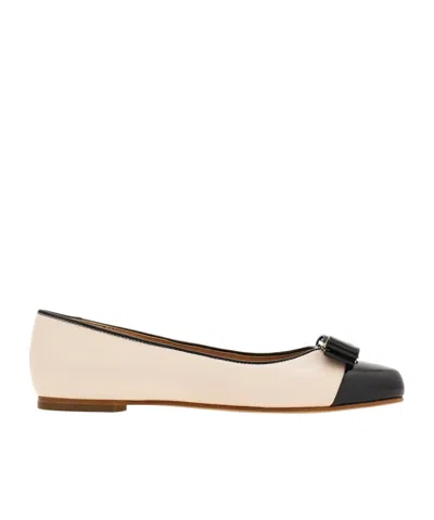 Ferragamo Round Toe Ballerina Shoes With Bow Detail