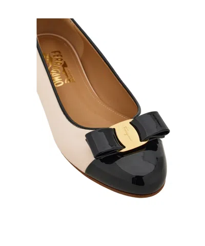 Ferragamo Round Toe Ballerina Shoes With Bow Detail