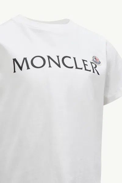 Moncler Mens White Flocked-logo Badge Short-sleeve Cotton-jersey T-shirt