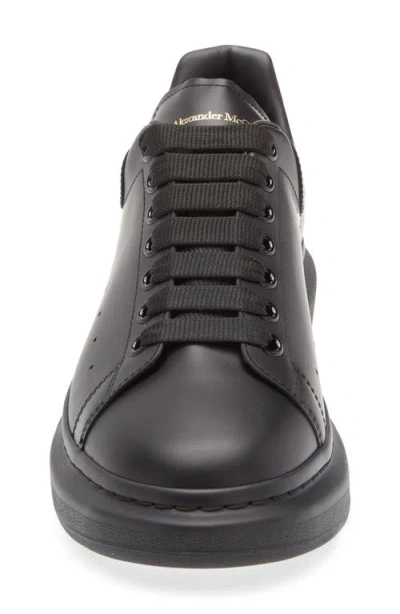 Alexander Mcqueen Alexander Mc Queen Oversize Sneakers In Black