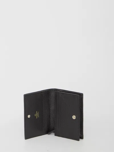 Valentino Garavani Grained Leather Studs Bi-fold Wallet In Gray