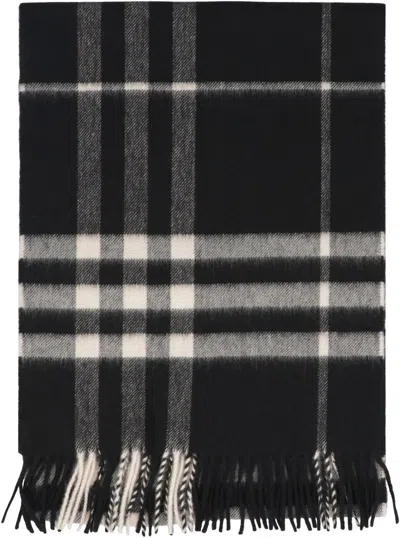 Burberry Cashmere Scarf With Checked Pattern And Fringed Edges In Black