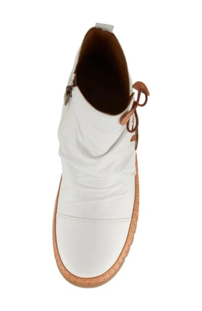 Spring Step Vandis Bootie In White