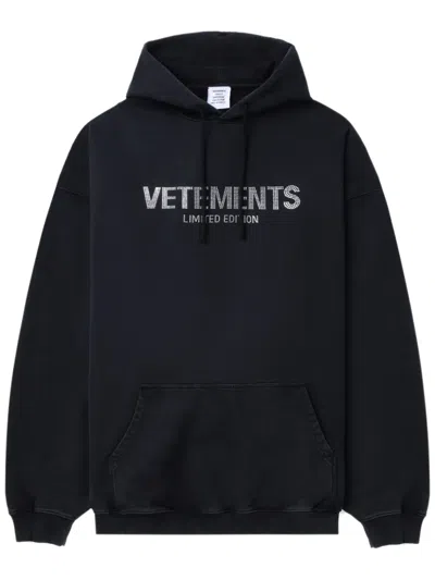 Vetements Black Cotton Sweatshirt With Frontal Logo In Black