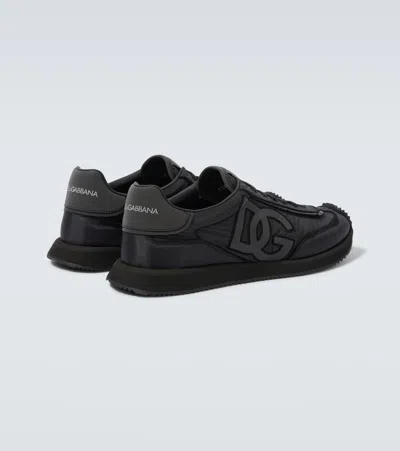 Dolce & Gabbana Dolce&gabbana Men Aria Dg Runner Sneakers In Black