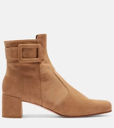 Roger Vivier Suede Buckle Block Heel Ankle Bootie In Neutral