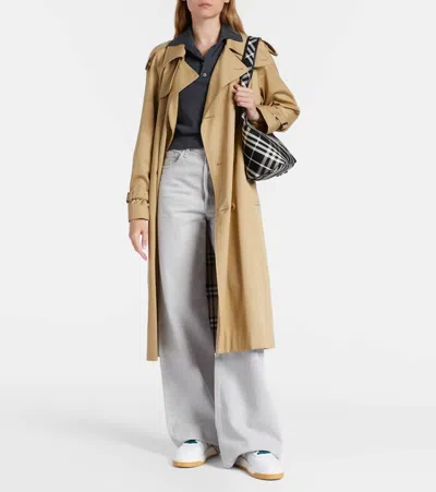 Hogan Sneakers With Perforated Toe Box And Contrasting Accents In White