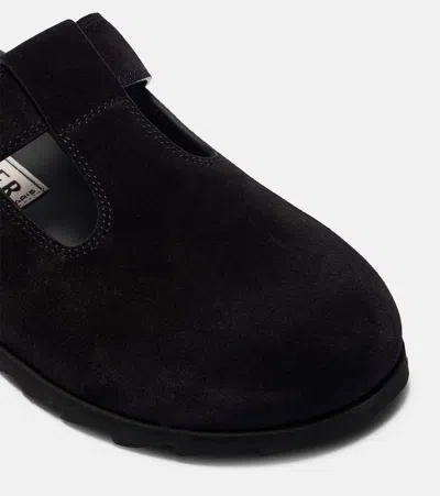 Roger Vivier Shoes In Black