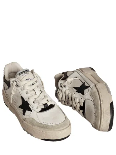 Golden Goose Forty2 Leather Sneakers With Black Star And Heel Tab Shoes
