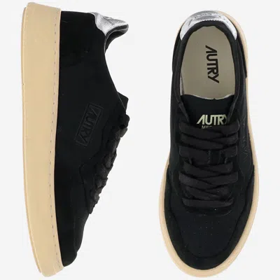 Autry Medalist Low Sneakers In Black