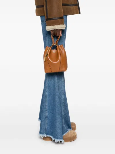 Chloé Structured Brown Shoulder Bag With Textured Finish