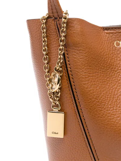 Chloé Structured Brown Shoulder Bag With Textured Finish