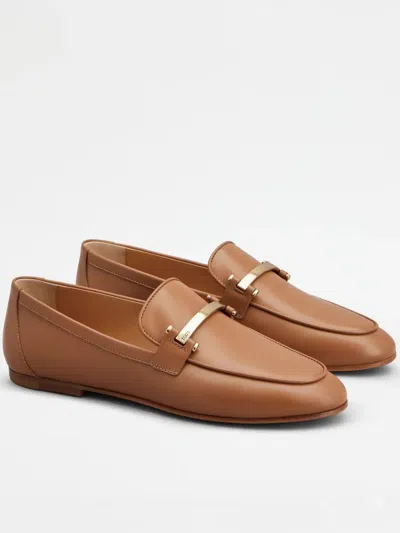 Tod's Brown Loafers With Logo Plaque In Leather Woman In Brown