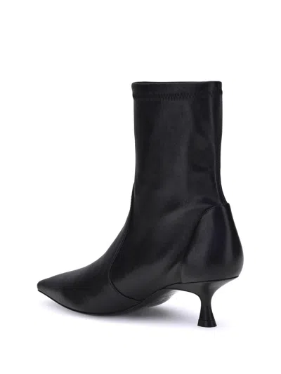 Stuart Weitzman Naomi Ankle Boots In Black