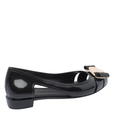 Ferragamo Nara Jelly Cutout Bow Ballerina Flats In Black