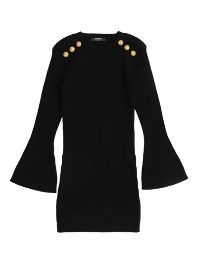 压纹纽扣钟形袖连衣裙