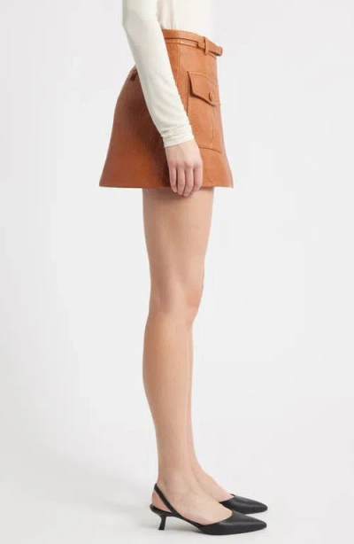 Frame The Scout Short In Copper In Burgundy