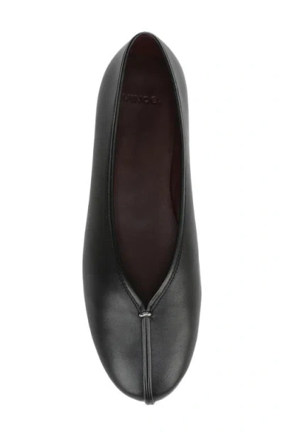 Vince Ori Ballet Flat In Black