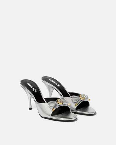 Versace Opera Bow 85 Metallic Leather Mules In Silver